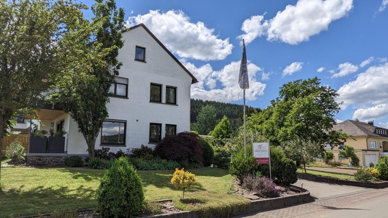 Ferienwohnung Weingut Harald Ludwig Osann-Monzel Exterior foto