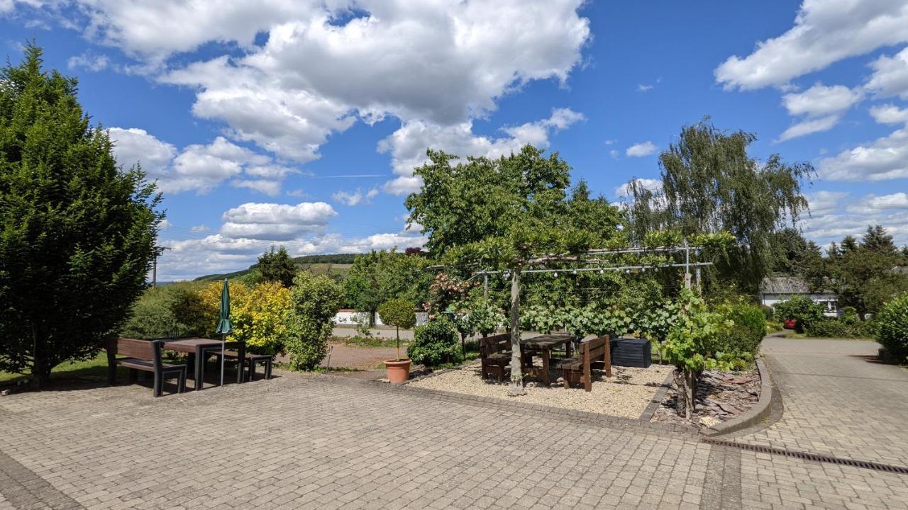 Ferienwohnung Weingut Harald Ludwig Osann-Monzel Exterior foto